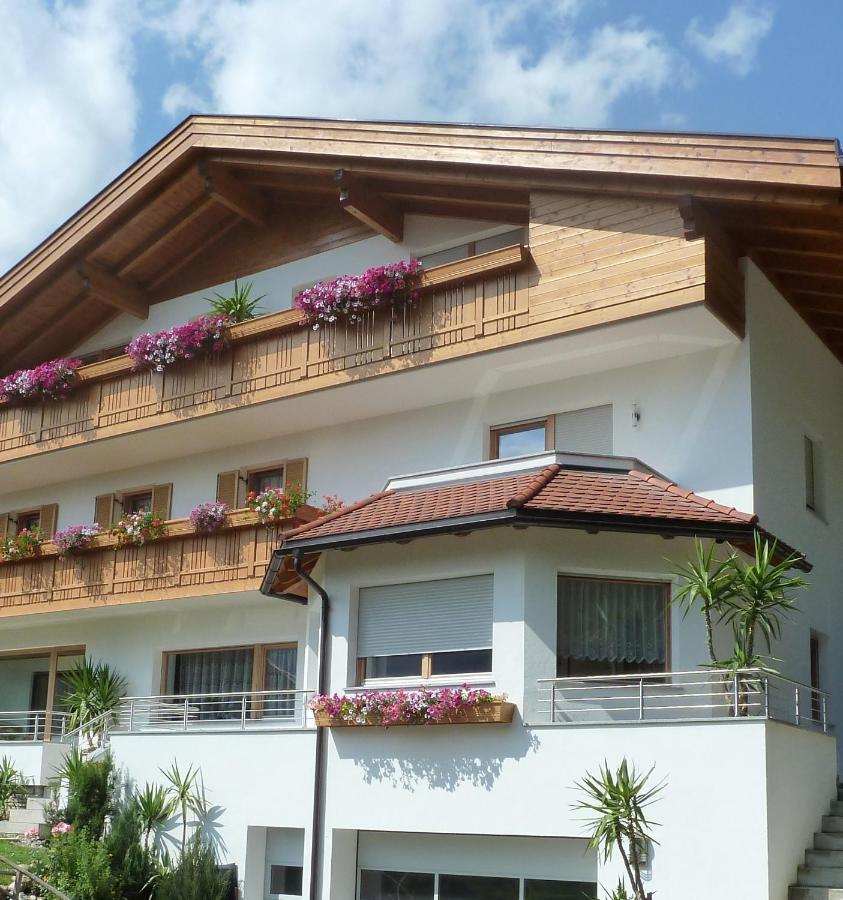 סן לורנצו די סבטו Pramstaller Apartments מראה חיצוני תמונה